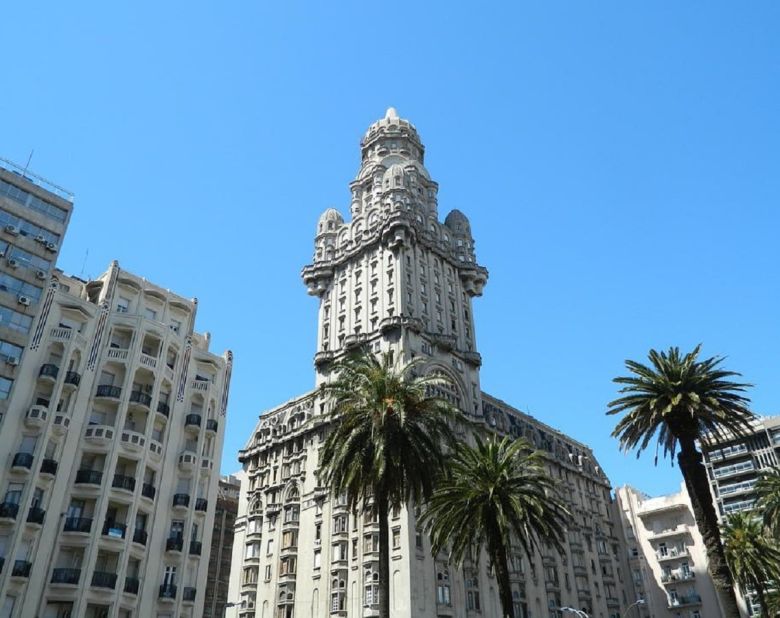 Palacio Salvo Montevideo Uruguay Architecture