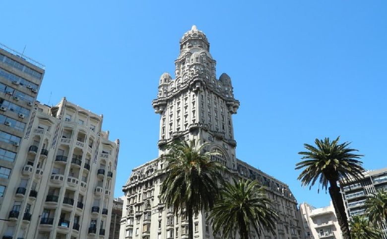 Palacio Salvo Montevideo Uruguay Architecture