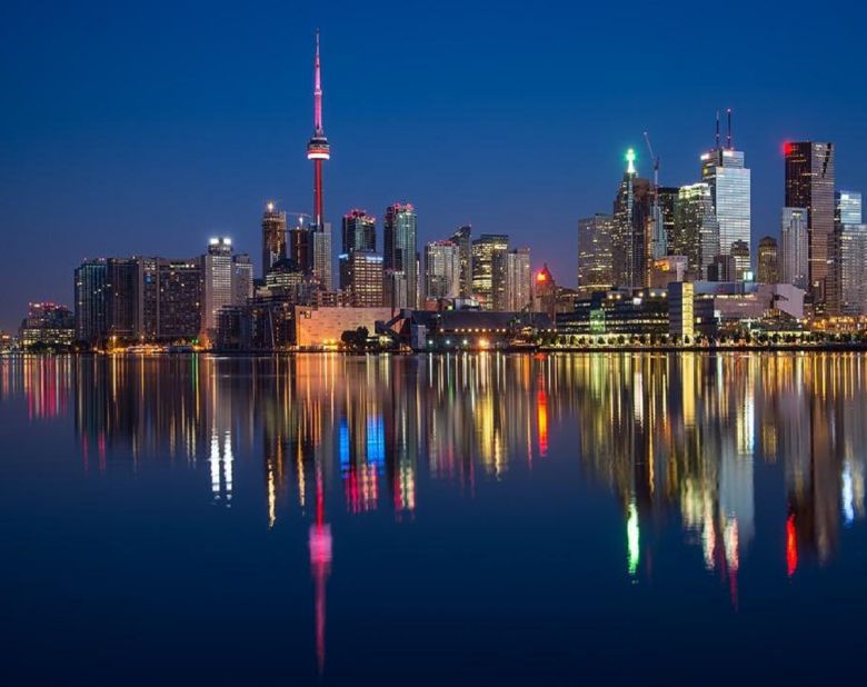 cn tower toronto ontario canada