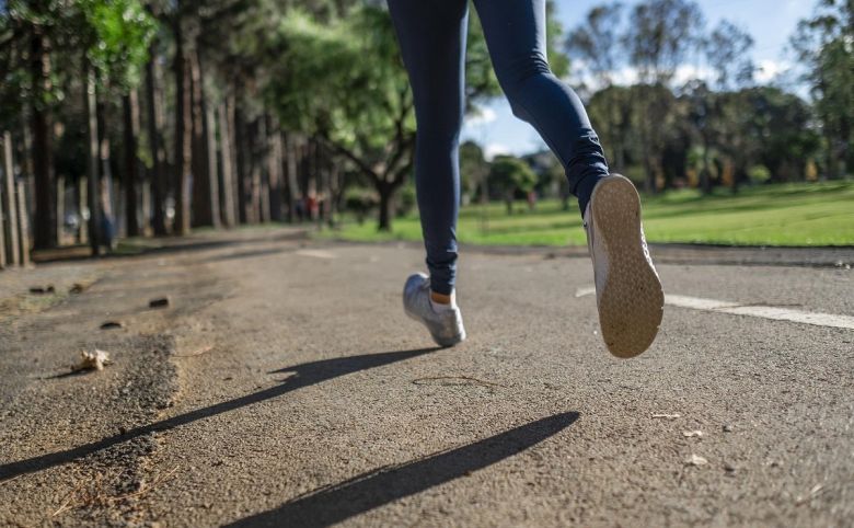 running jogging
