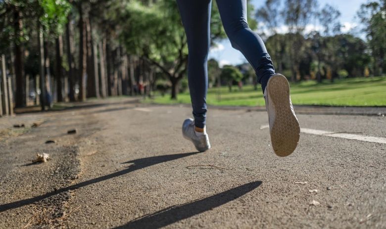 running jogging